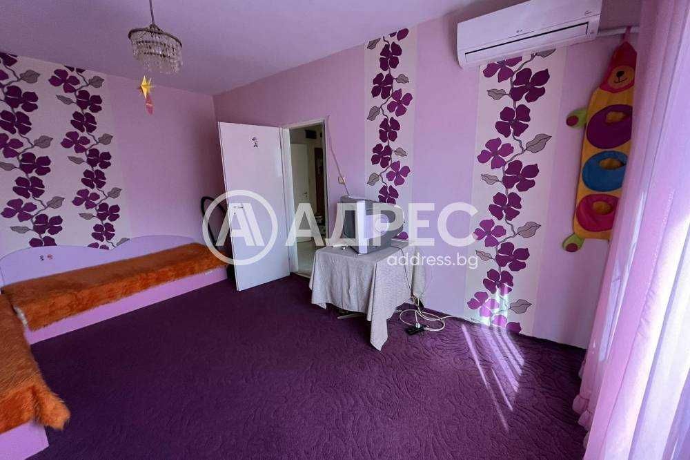 Продава се Двустаен апартамент в Разград, Център - 62 кв.м за 1284 €/кв.м - Снимка #3