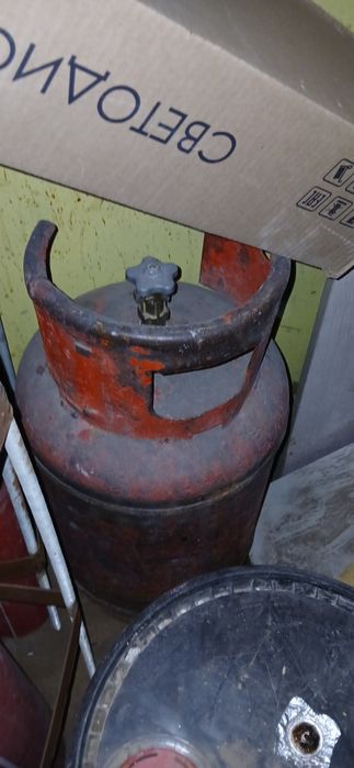 3 газовых балона