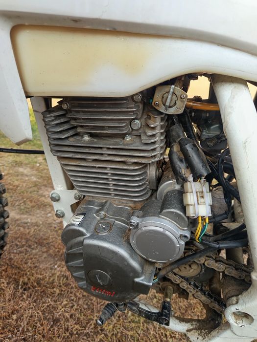 Продам эндуро 172мотор