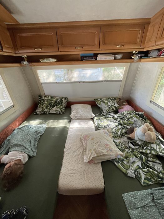 Каравана Tabbert Comtesse с дървена конструкция-Еко Къмпинг Черноморец