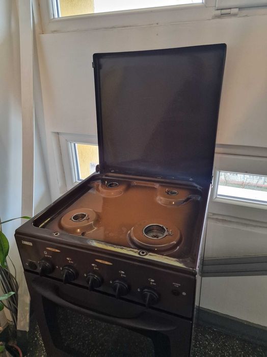 Aragaz Zanussi second hand