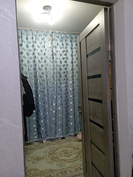 Продам2 комнатную  квартиру
