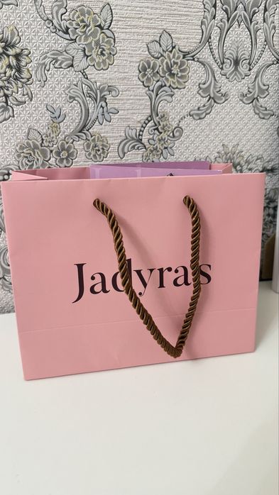Сертификат Jadyra’s