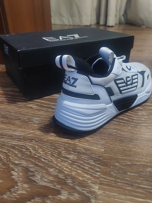 EA7 Emporio Armani