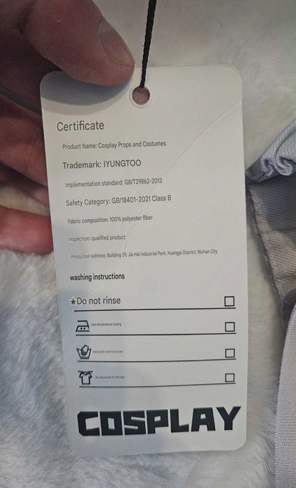 Cosplay Kasane Teto SynthV marime XL cu peruca si plasa pentru par