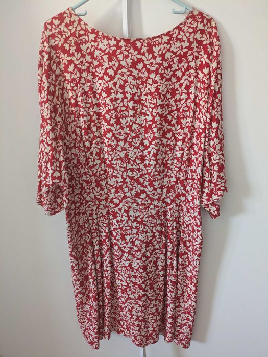 Rochie vascoza,  Etic