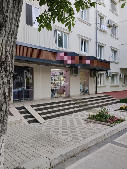 Mirzo Ulug'bek yalong'och da 2+1 honali dom sotiladi ne jiloy
