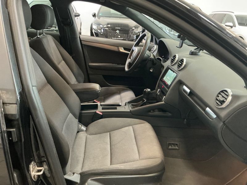 Audi A3 Sportback 2.0 TDI Attraction 2010