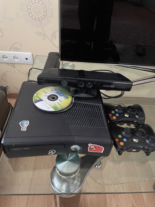 XBOX 360 приставка игровая