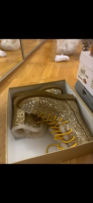 Угги с мехом Miu Miu