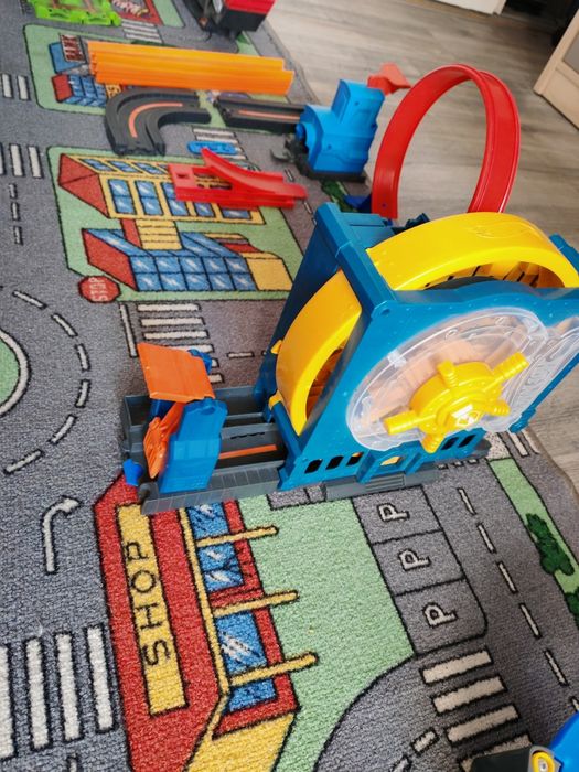 Hot weels писти и колички