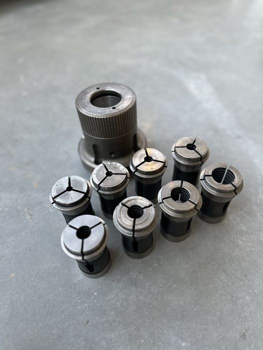 Цанков патронник за струг CNC ЦПУ с комплект цанги