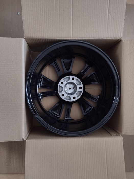 Jante Bicolore 16  Dacia Duster Dokker Lodgy pe R16  cu 5 x 114.3 R16