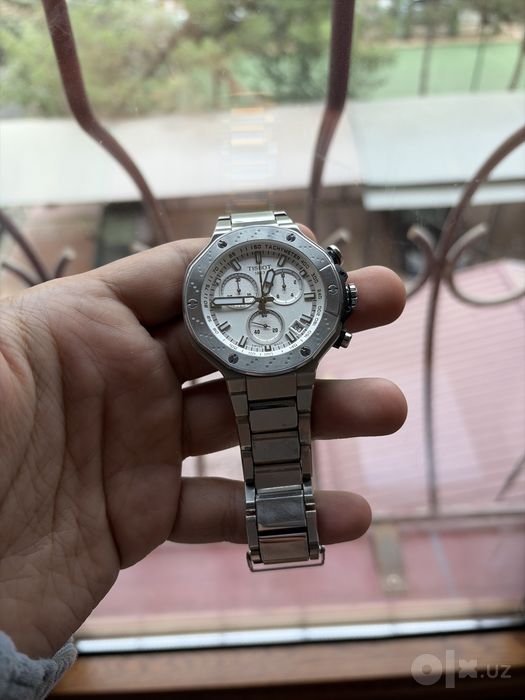 Tissot часы кварцевые