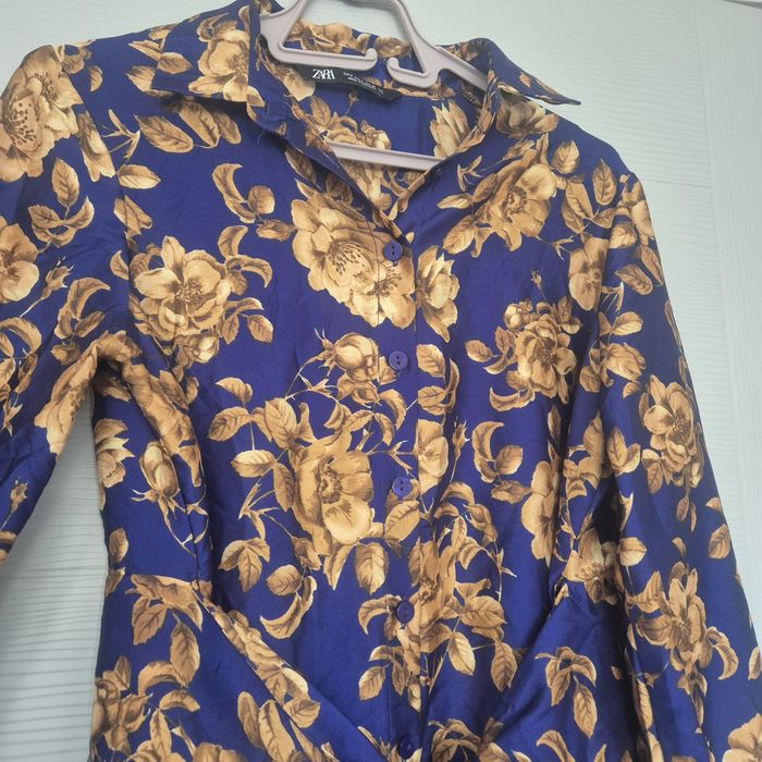 Сатенена рокля ZARA