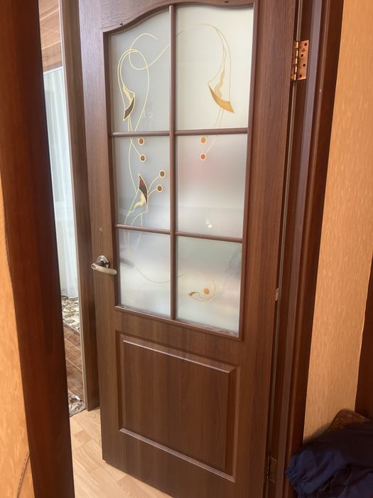 Продам двери межкомнатные