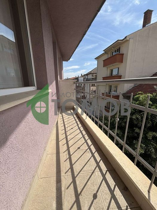 Продава се Тристаен апартамент в Стара Загора, Казански - 99 кв.м за 1213 €/кв.м - Снимка #12