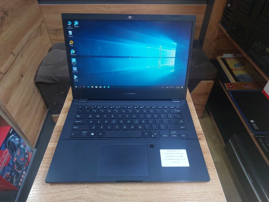 Asus ExpertBook i3 10-avlod