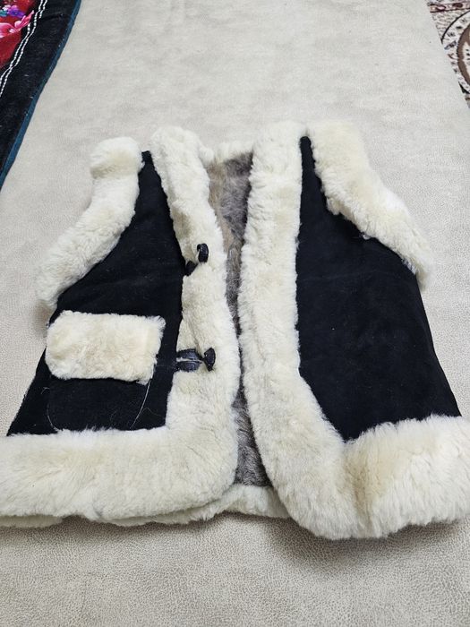 Детский меховой жилет