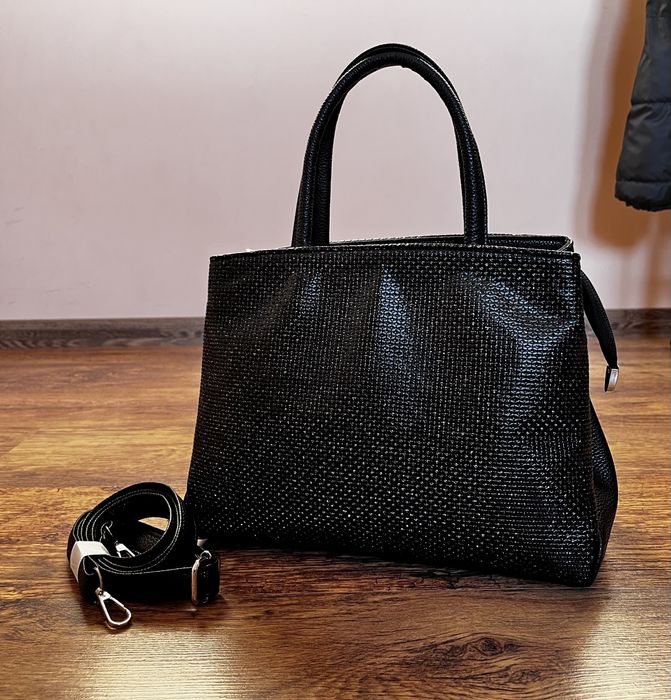 / Дамска чанта /