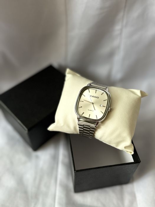 Часы мужские на подарок