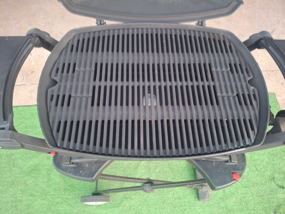 Газово барбекю Weber Q2000