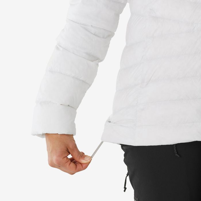 Geacă din puf Trekking la munte Mt500 - produs resigilat Decathlon