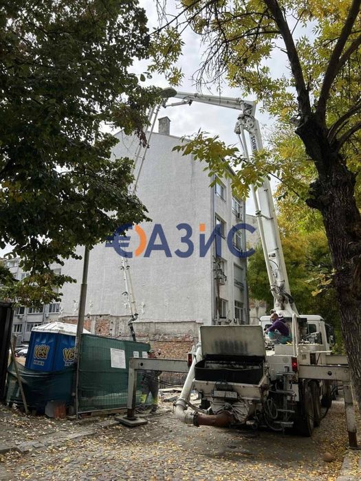 Апартамент с 2 спални в строяща се сграда в центъра на гр. Бургас, по ул. Цар Самуил, Възраждане, 129.16 кв. м, #34077382