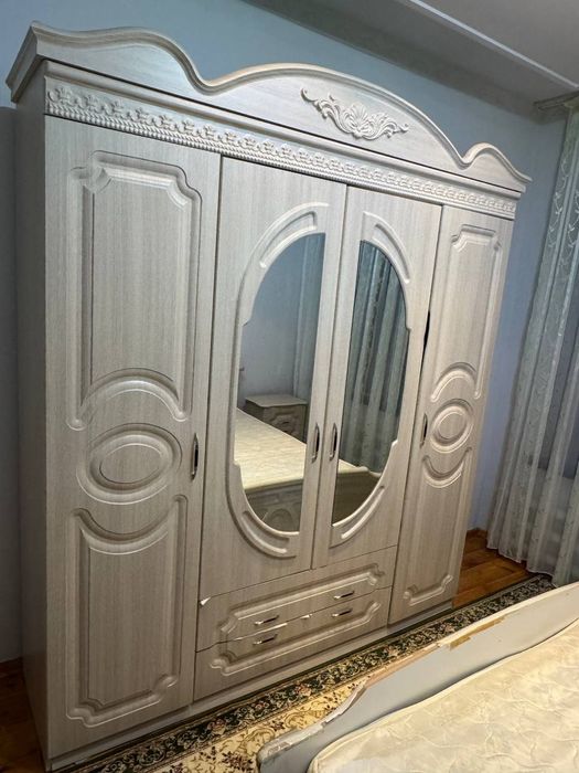 Спальни гарнитур б/у