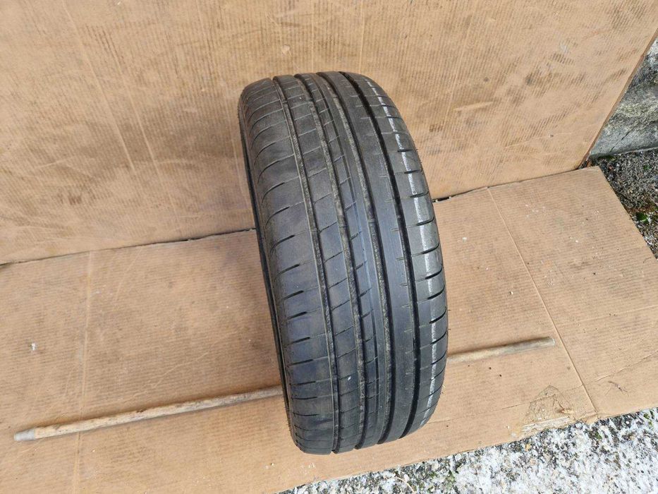 1 Goodyear R18 225/45 Лятна гума  DOT0922