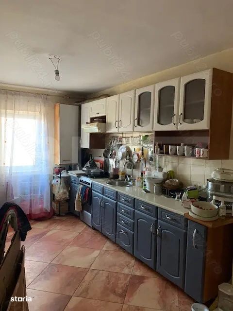 Apartament decomandat cu 3 camere, rogerius — fotografia 1