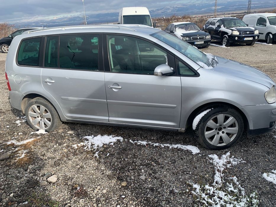 Vw Touran 2.0D 136кс azv 6 скорости 2006г