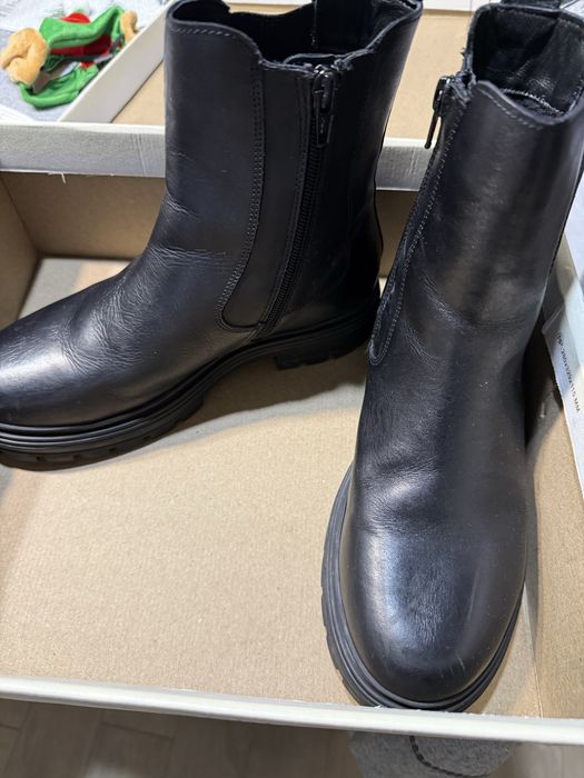 Боти естествена кожа 35 номер