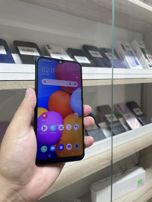 Телефон  Vivo Y19