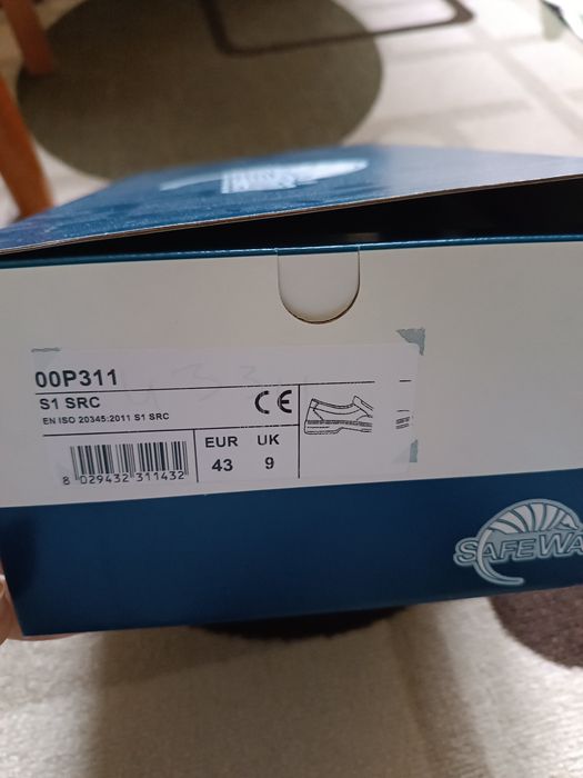 НОВИ работни обувки (Diadora, Bwolf, eXena) и ортопедични чехли 43 и 44 номер