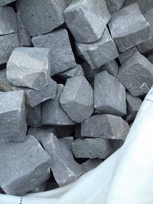 Piatra cubica andezit 10x10x10 / 10x10x5 +alte dimensiuni+bordura
