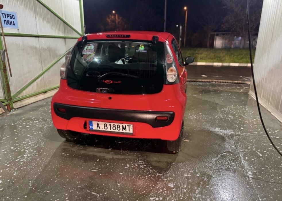 Продавам Citroen C1
