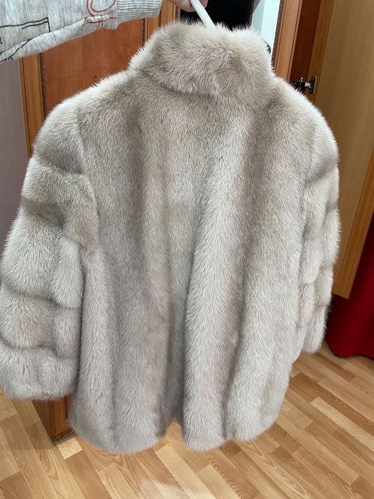 Срочно продам норковый полушубок