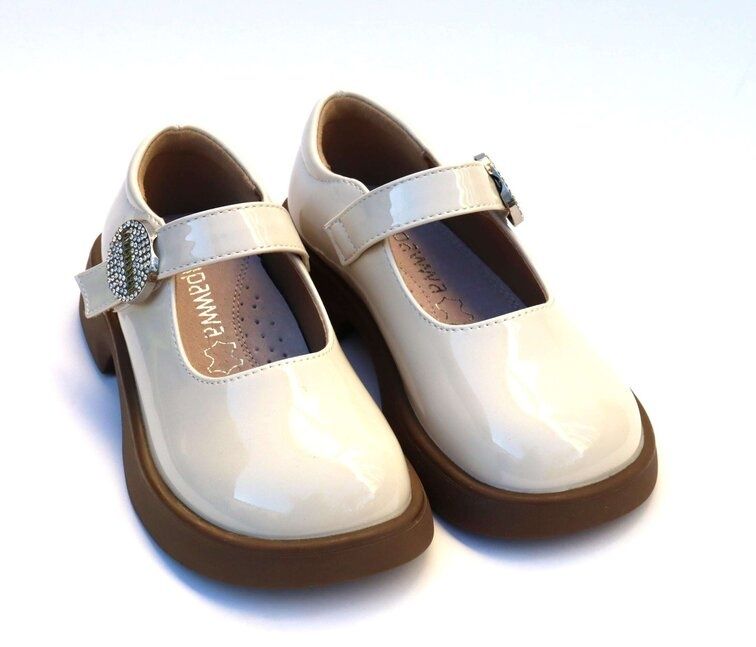 НОВО! Детски официални обувки- бежови