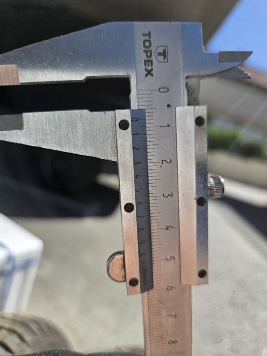 Goodyear зимни гуми за bmw i3 2 броя