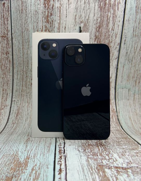 Айфон Iphone 13 128gb в идеальном состоянии,гарантия