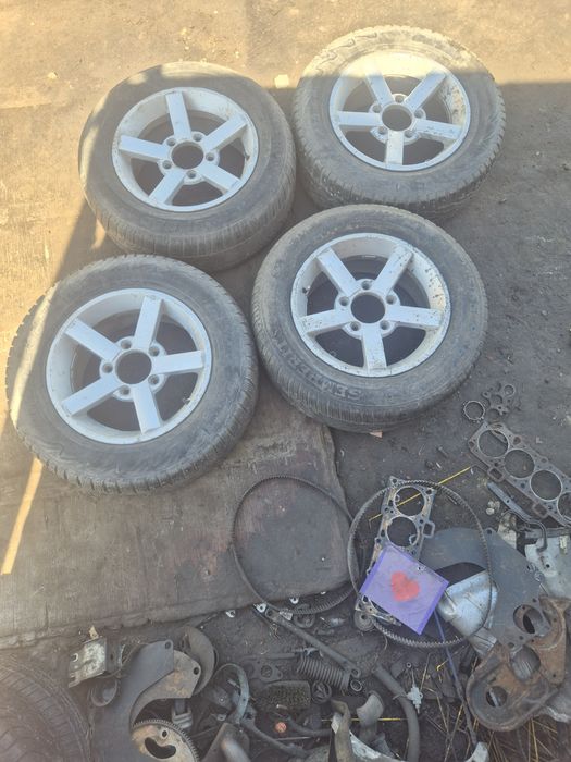 Диски с резиной нива