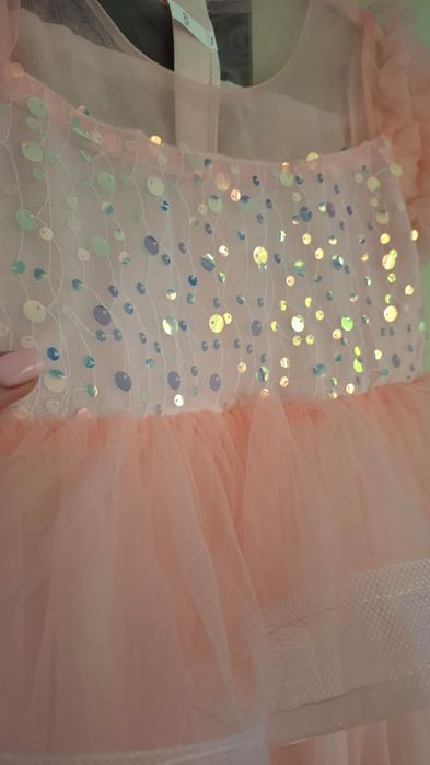 Красивое пышное платье для девочки 6 лет