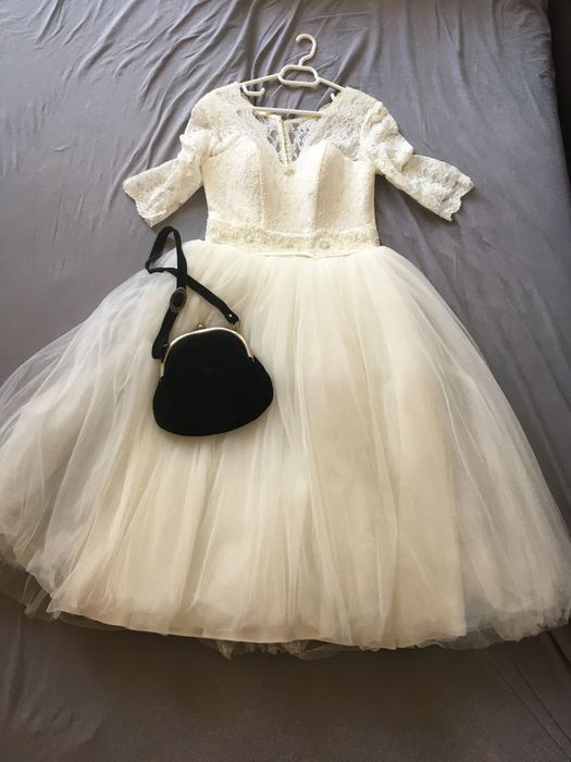 Rochie de mireasa 3/4 scurta