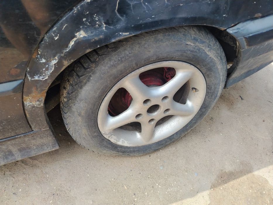 Продам по запчастям е36