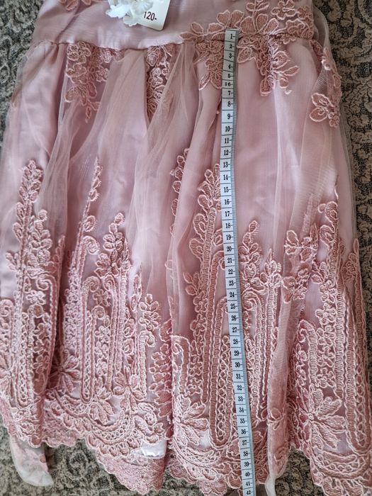 Платье на девочку