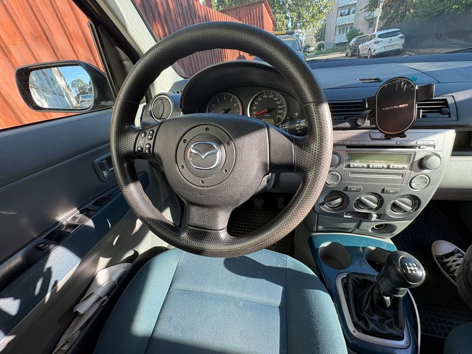MAZDA 2 0 — imagine 5