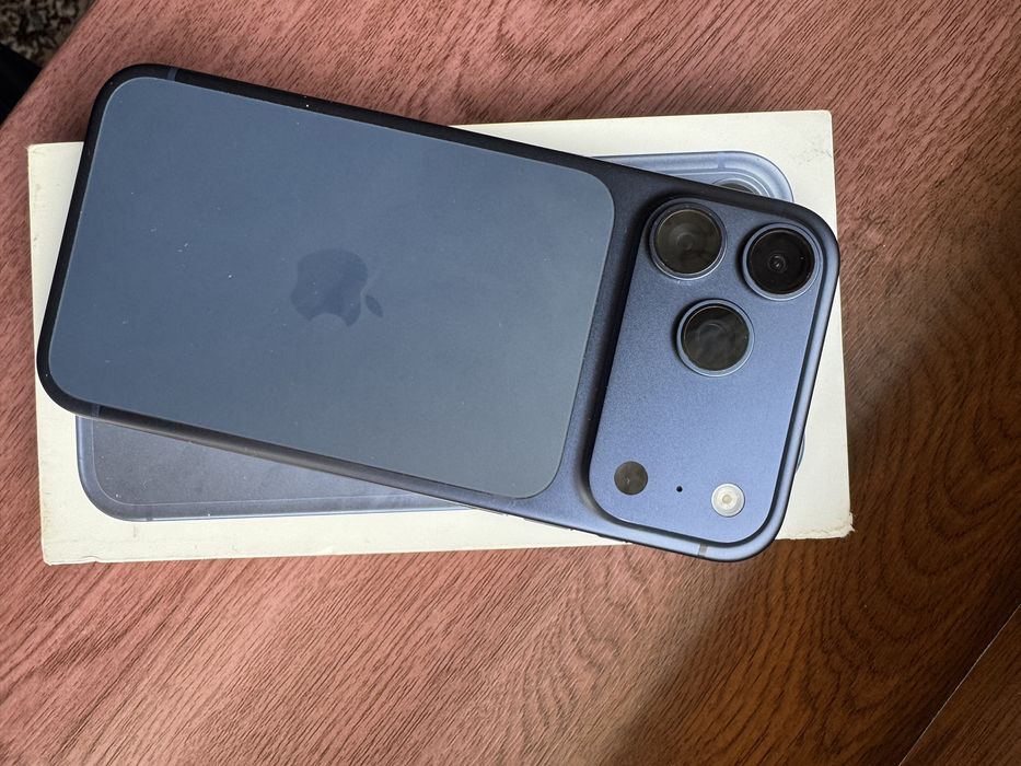 Iphone 17 pro max sotiladi