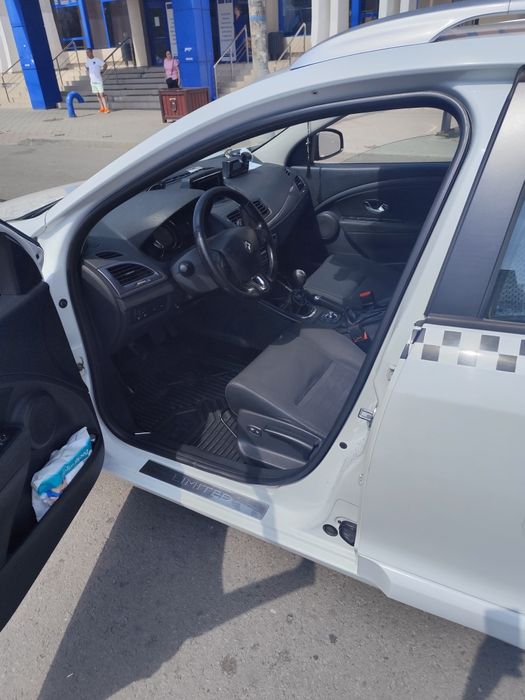 Vând Renault Megane 3