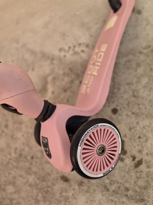 Тротинетка Scoot&Ride